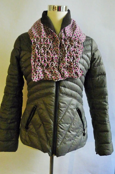 Smocked cowl in pink and brown checked wool